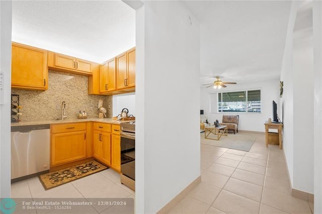 5 of 14 - 2856 S Garden Dr S 106, Lake Worth, FL
