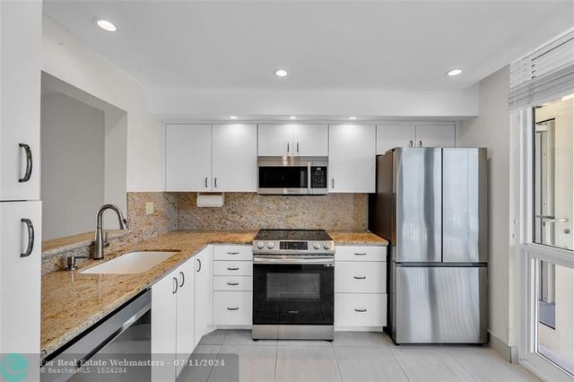 5 of 64 - 521 N Riverside Dr 1004, Pompano Beach, FL