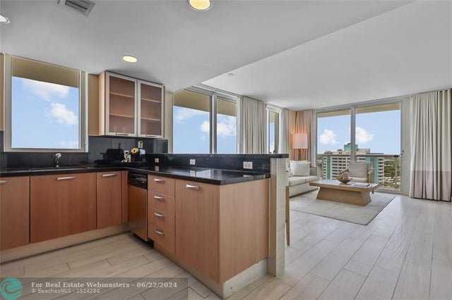 3 of 52 - 505 N Fort Lauderdale Bch Blvd 1702, Fort Lauderdale, FL