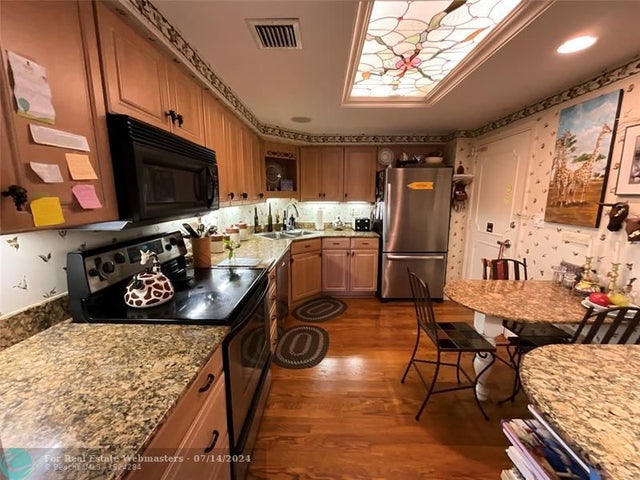 2 of 35 - 3200 Ne 36th St 1601, Fort Lauderdale, FL
