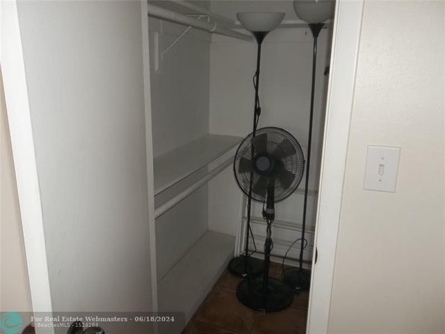 5 of 12 - 1893 S Ocean Dr. 302, Hallandale, FL