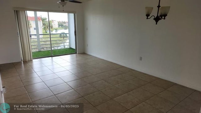 2 of 30 - 2831 E Sunrise Lakes Dr 305, Sunrise, FL