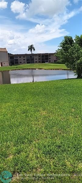 5 of 48 - 10145 Sunrise Lakes Blvd 405, Sunrise, FL