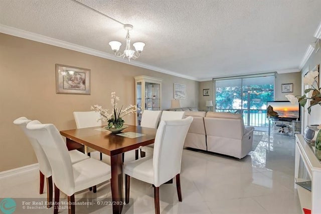 4 of 15 - 8930 S Hollybrook Blvd 201, Pembroke Pines, FL