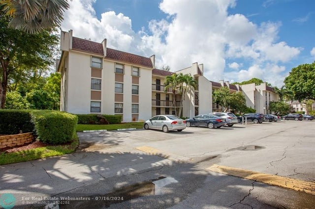 2 of 26 - 8415 Forest Hills Dr 107, Coral Springs, FL
