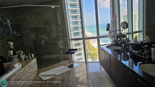 3 of 23 - 16001 Collins Ave 1901, Sunny Isles Beach, FL