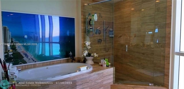 4 of 23 - 16001 Collins Ave 1901, Sunny Isles Beach, FL