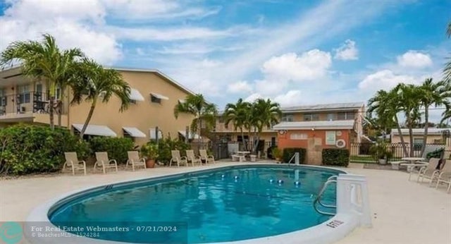 1 of 9 - 2106 Ne 56th Ct 107, Fort Lauderdale, FL