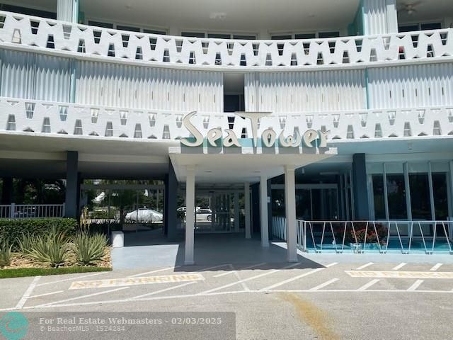 2 of 24 - 2840 N Ocean Blvd 403, Fort Lauderdale, FL