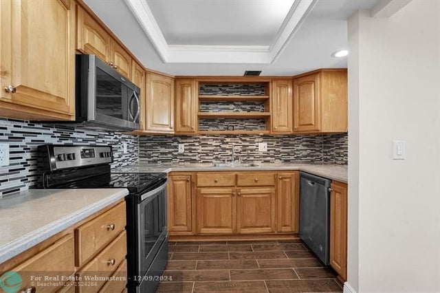 4 of 45 - 1101 River Reach Dr 206, Fort Lauderdale, FL