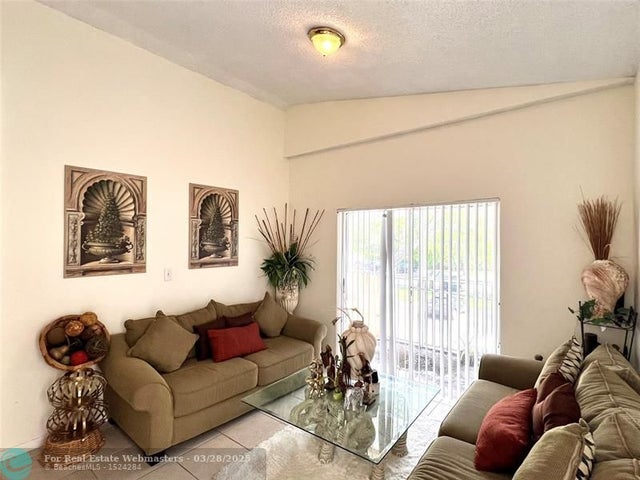 1 of 14 - 640 Cypress Club Way D12, Deerfield Beach, FL