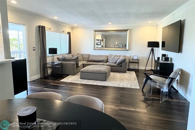 1 of 18 - 2141 Ne 68th St 203, Fort Lauderdale, FL