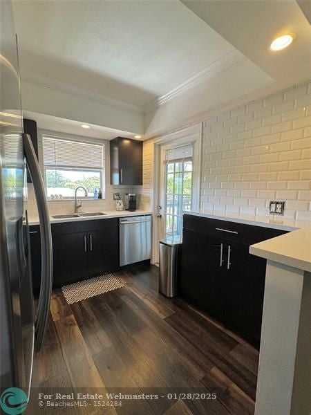 3 of 18 - 2141 Ne 68th St 203, Fort Lauderdale, FL