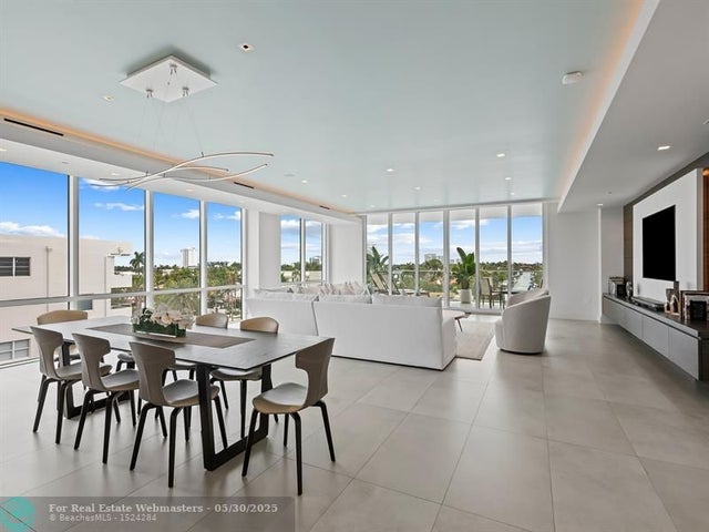 2 of 43 - 353 Sunset Drive Ph02, Fort Lauderdale, FL