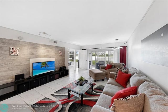 3 of 32 - 2751 N Palm Aire Dr 102, Pompano Beach, FL