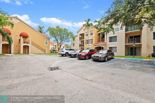 2 of 31 - 4151 San Marino Blvd 302, West Palm Beach, FL