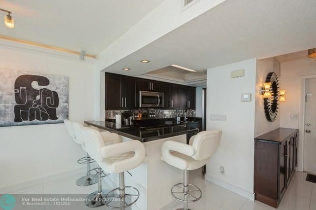 3 of 41 - 333 Ne 21st Ave 1614, Deerfield Beach, FL