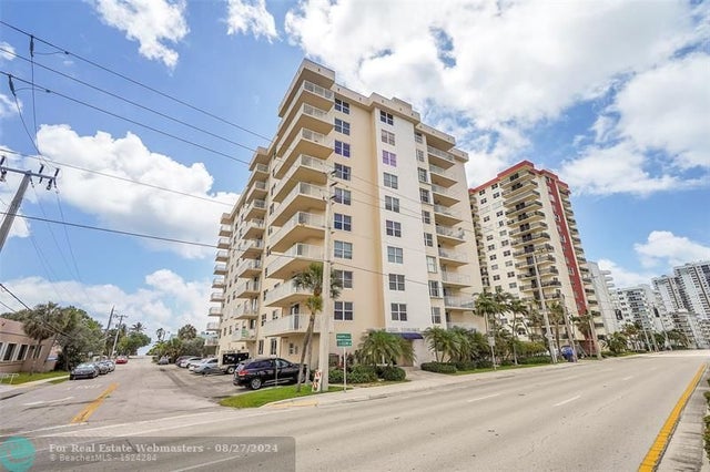 1 of 58 - 1401 S Ocean Dr 501, Hollywood, FL