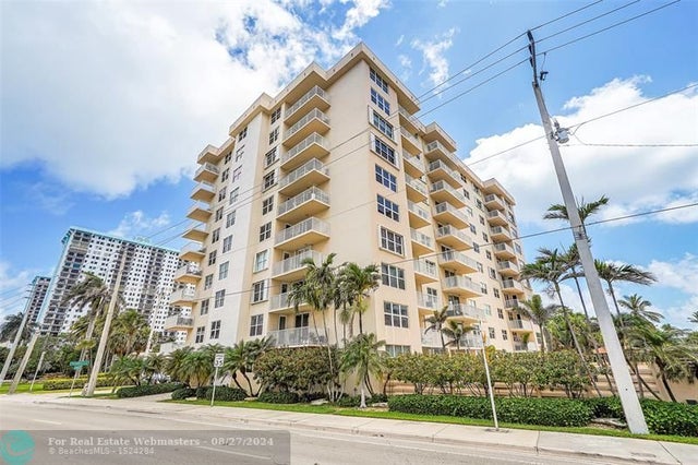 3 of 58 - 1401 S Ocean Dr 501, Hollywood, FL