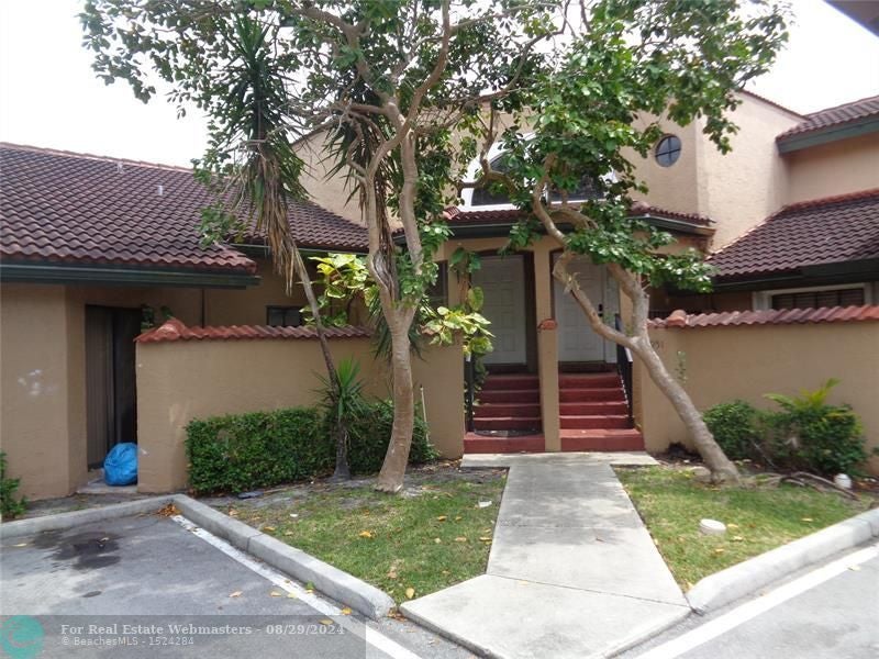 8953 W Sunrise Blvd 8953, Plantation