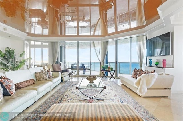 1 of 27 - 3100 N Ocean Blvd 1910, Fort Lauderdale, FL