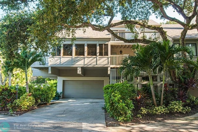 2 of 41 - 110 Amy Ann Ln, Vero Beach, FL