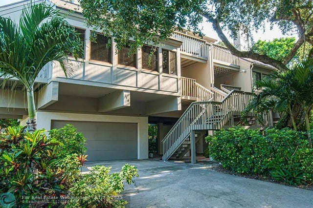 4 of 41 - 110 Amy Ann Ln, Vero Beach, FL