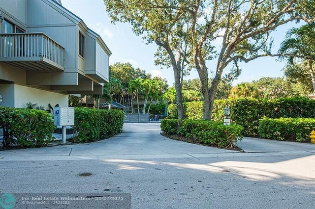 5 of 41 - 110 Amy Ann Ln, Vero Beach, FL