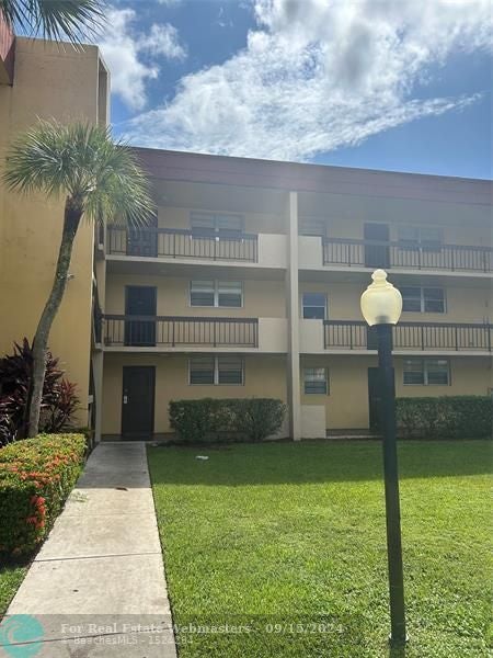 3 of 14 - 3253 Foxcroft Rd G305, Hollywood, FL