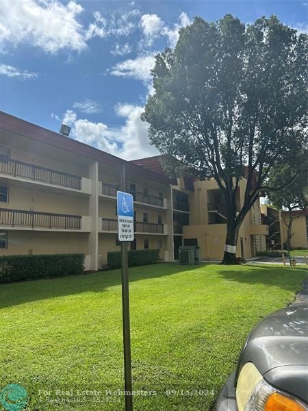 5 of 14 - 3253 Foxcroft Rd G305, Hollywood, FL