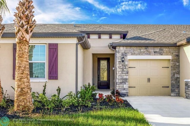 2 of 14 - 5408 Gladness Ct, Fort Pierce, FL