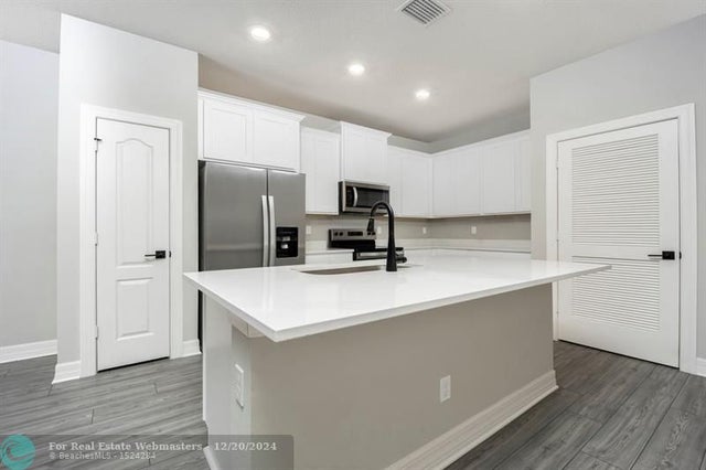 5 of 14 - 5408 Gladness Ct, Fort Pierce, FL