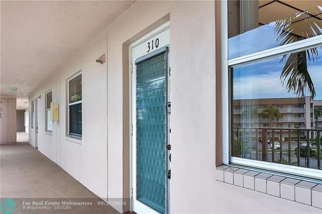 4 of 40 - 2635 Nw 104th Ave 310, Sunrise, FL