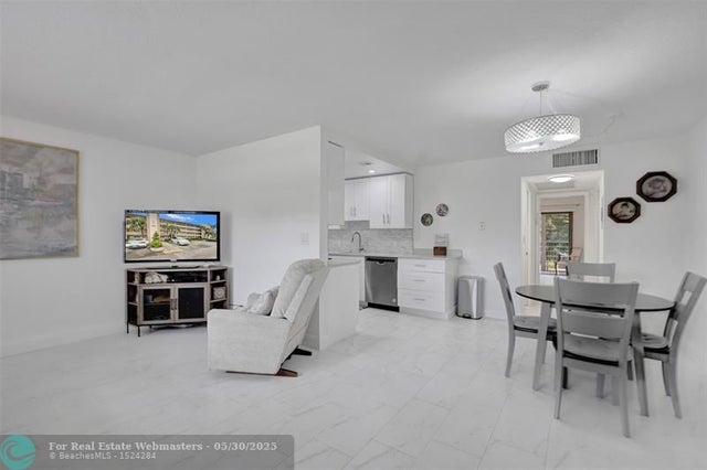5 of 45 - 2401 Antigua Cir E2, Coconut Creek, FL