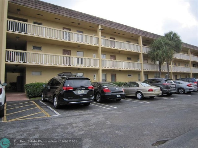 1 of 12 - 6150 Nw 62nd St 107, Fort Lauderdale, FL