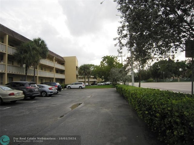 2 of 12 - 6150 Nw 62nd St 107, Fort Lauderdale, FL