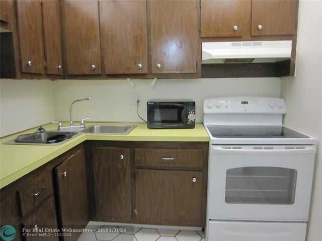 5 of 12 - 6150 Nw 62nd St 107, Fort Lauderdale, FL