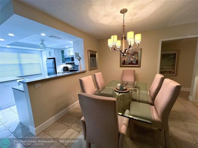 4 of 38 - 3202 Portofino Point L-2, Coconut Creek, FL