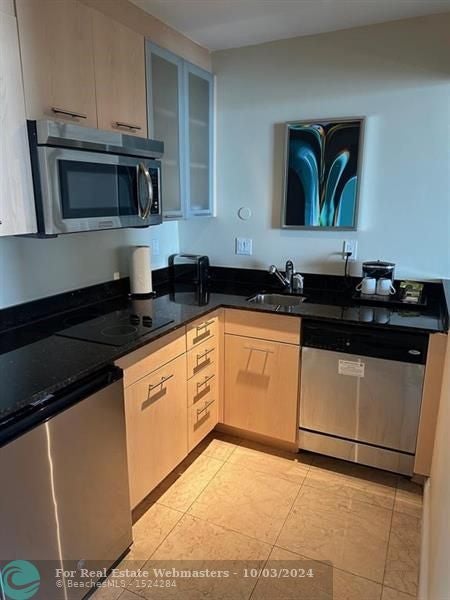 4 of 19 - 2670 E Sunrise Blvd 1030, Fort Lauderdale, FL