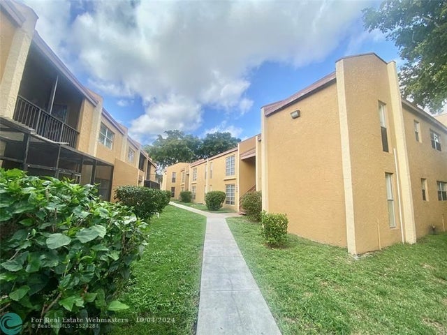 3 of 4 - 4455 Treehouse Ln 15 B, Fort Lauderdale, FL