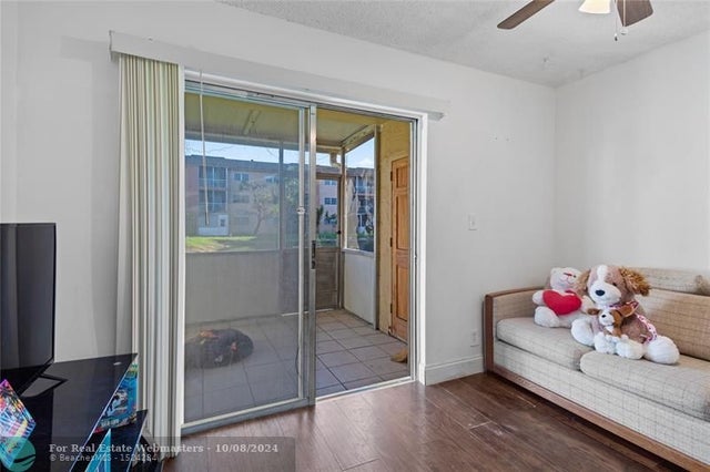 5 of 14 - 4101 Nw 26th St 159, Lauderhill, FL