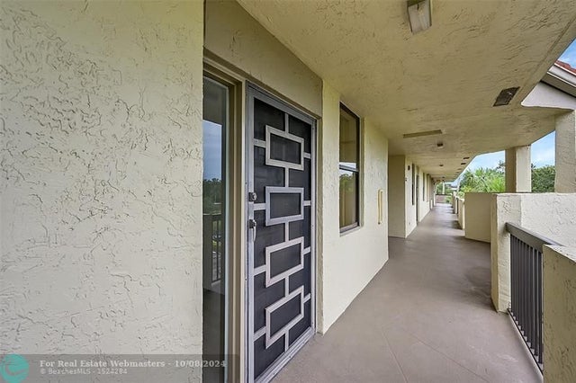 4 of 33 - 2908 Carambola Circle S 403, Coconut Creek, FL