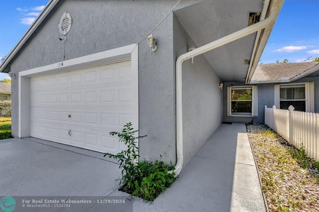 5 of 48 - 134 Sparrow Dr A, Royal Palm Beach, FL