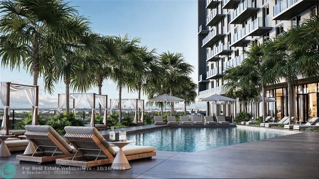 1 of 18 - 90 N Bryan Rd M1004, Dania, FL