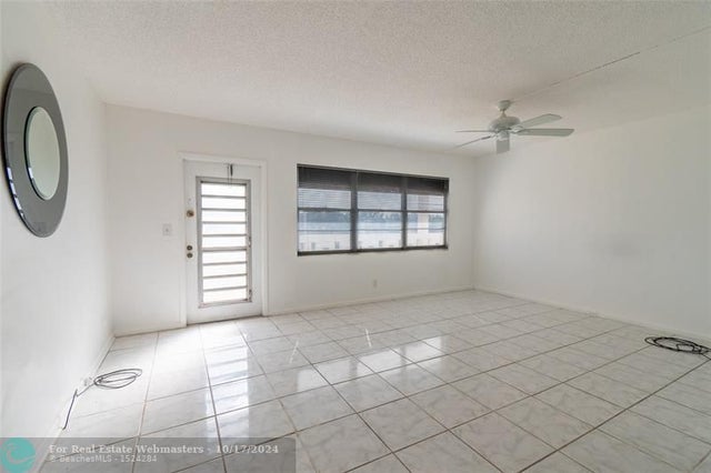 3 of 18 - 4035 Cambridge B 4035, Deerfield Beach, FL