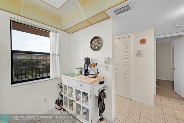 2 of 40 - 2711 Nw 104th Ave 302, Sunrise, FL