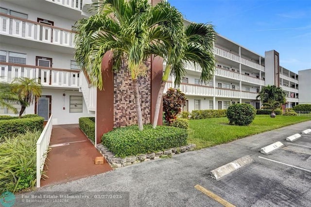 4 of 25 - 2052 Harwood E 2052, Deerfield Beach, FL