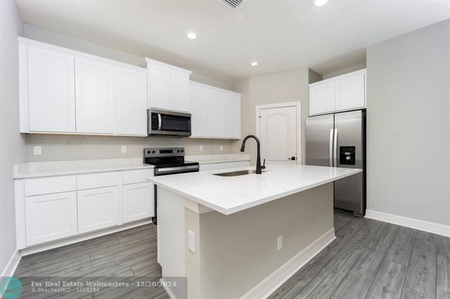 5 of 15 - 1810 Celebration Drive, Fort Pierce, FL