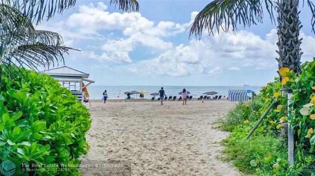 2 of 22 - 5225 Collins Ave 1417, Miami Beach, FL