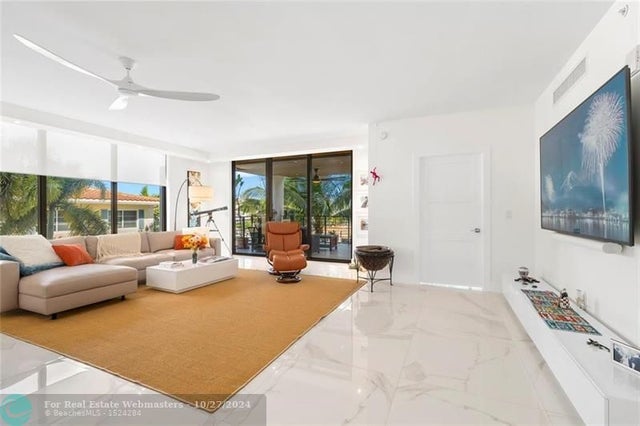 2 of 52 - 1507 Se 15th Street 202, Fort Lauderdale, FL